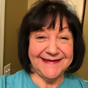 Meet your Posher, Deborah